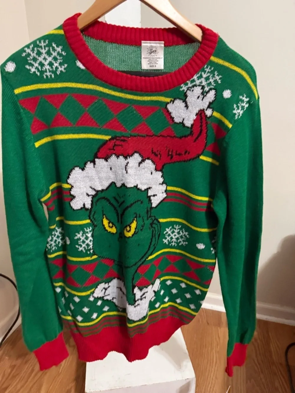NWT The Grinch Christmas Sweater